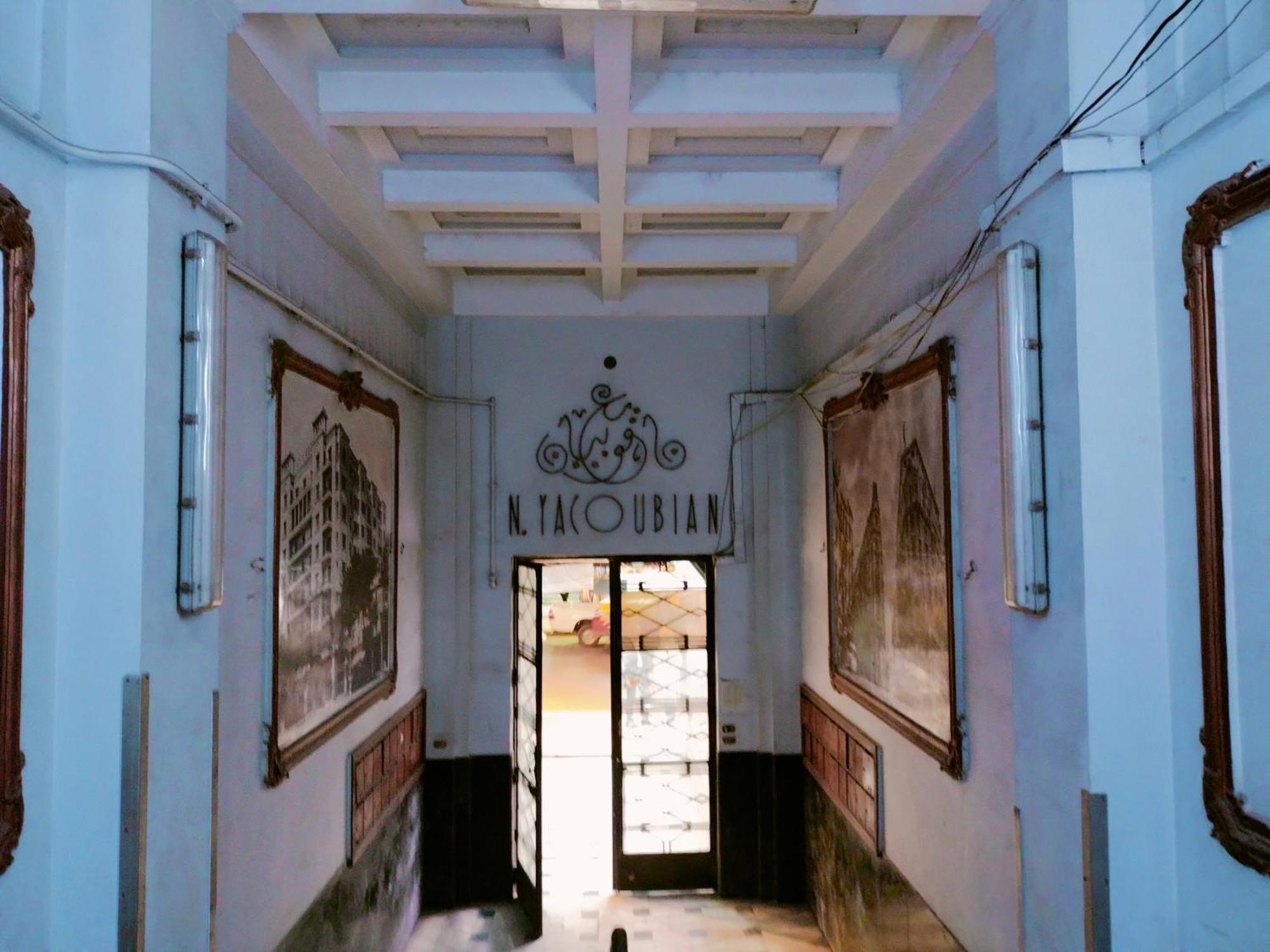 Royal Apartment In Talaat Harb Downtown Caïro Buitenkant foto